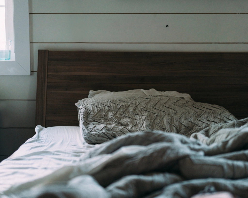 A cozy, restful bedroom